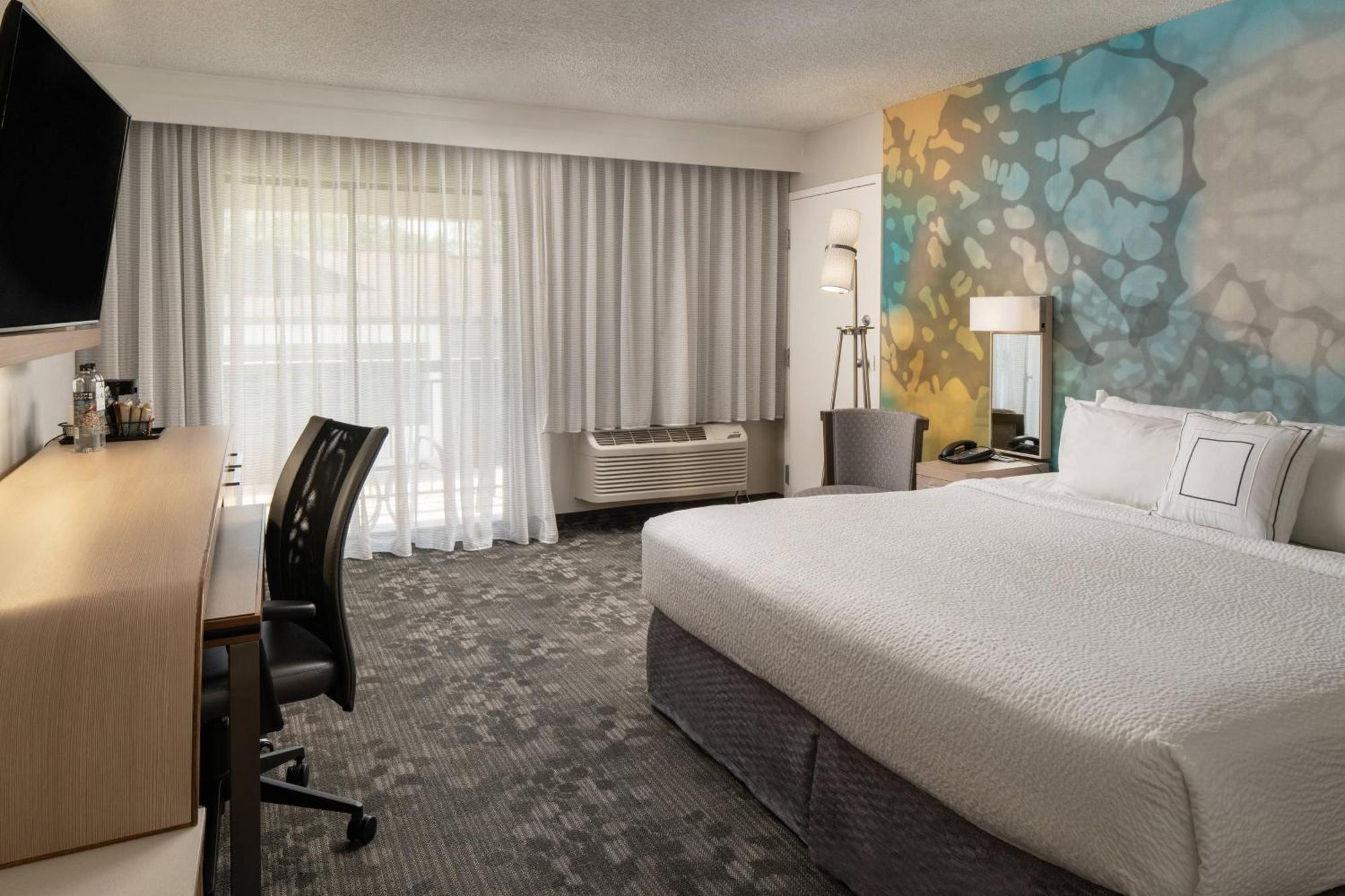 Courtyard By Marriott Orlando Lake Buena Vista At Vista Centre Exterior photo